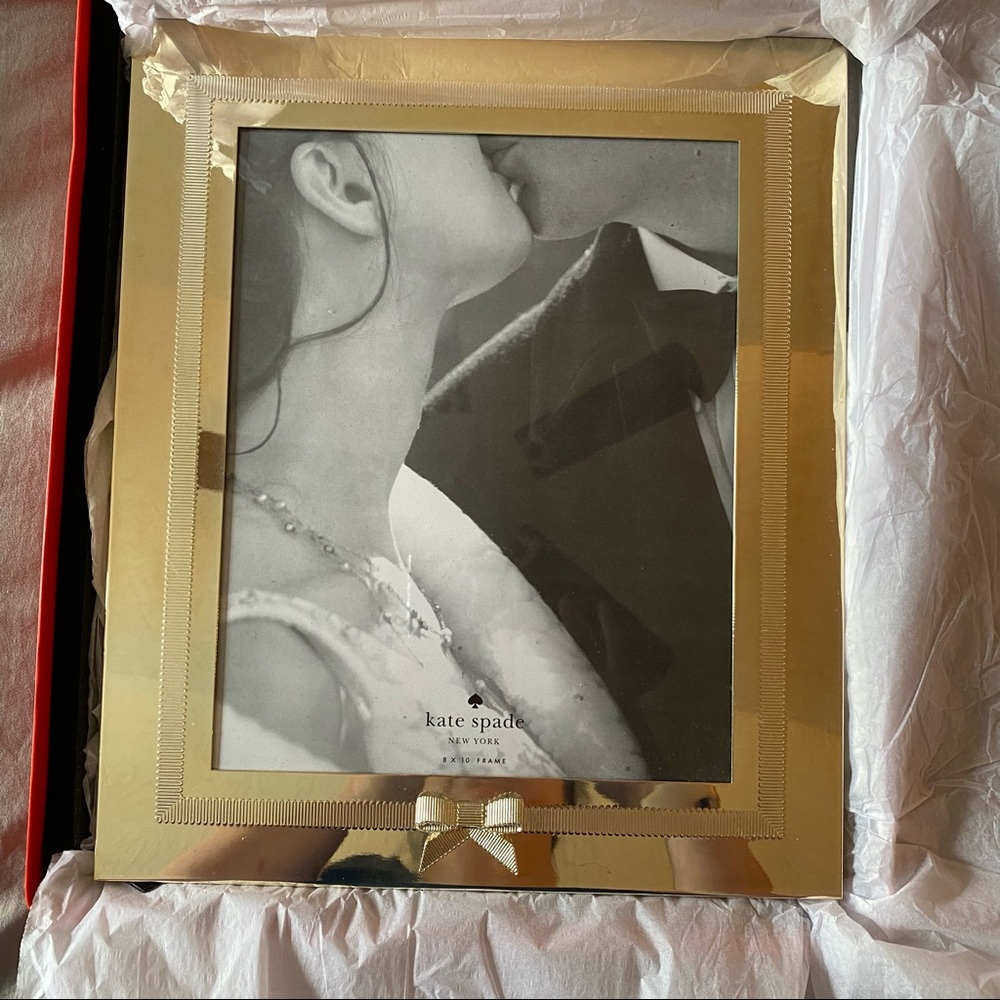 Kate Spade Grace Avenue 8x10 Frame